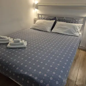 οίκος εω Appartement